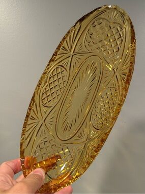 Vintage EAPG SAWTOOTH CUT GLASS CELERY DISH Amber/Yellow Pineapple pattern 11”